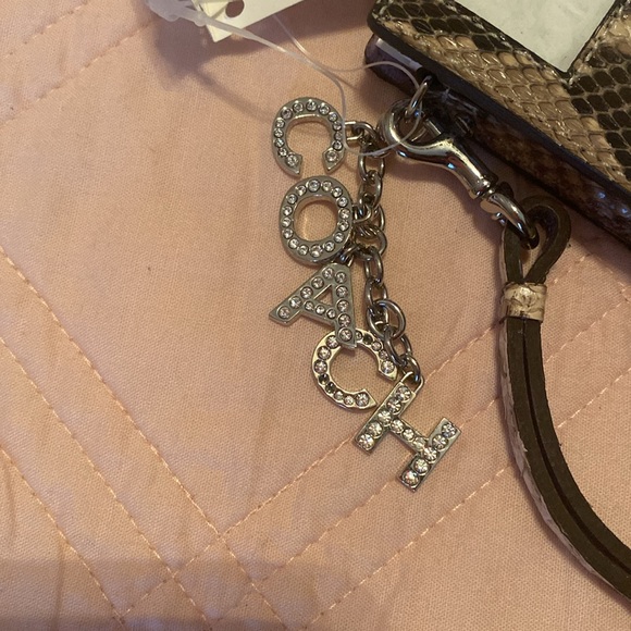 NWT Vintage Coach Mini IPod Case - Picture 4 of 9